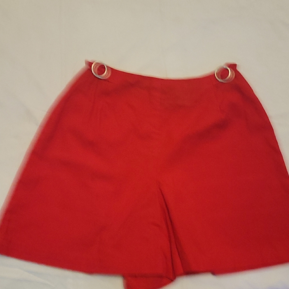Elegant Red Women's Skorts with Ring Accents